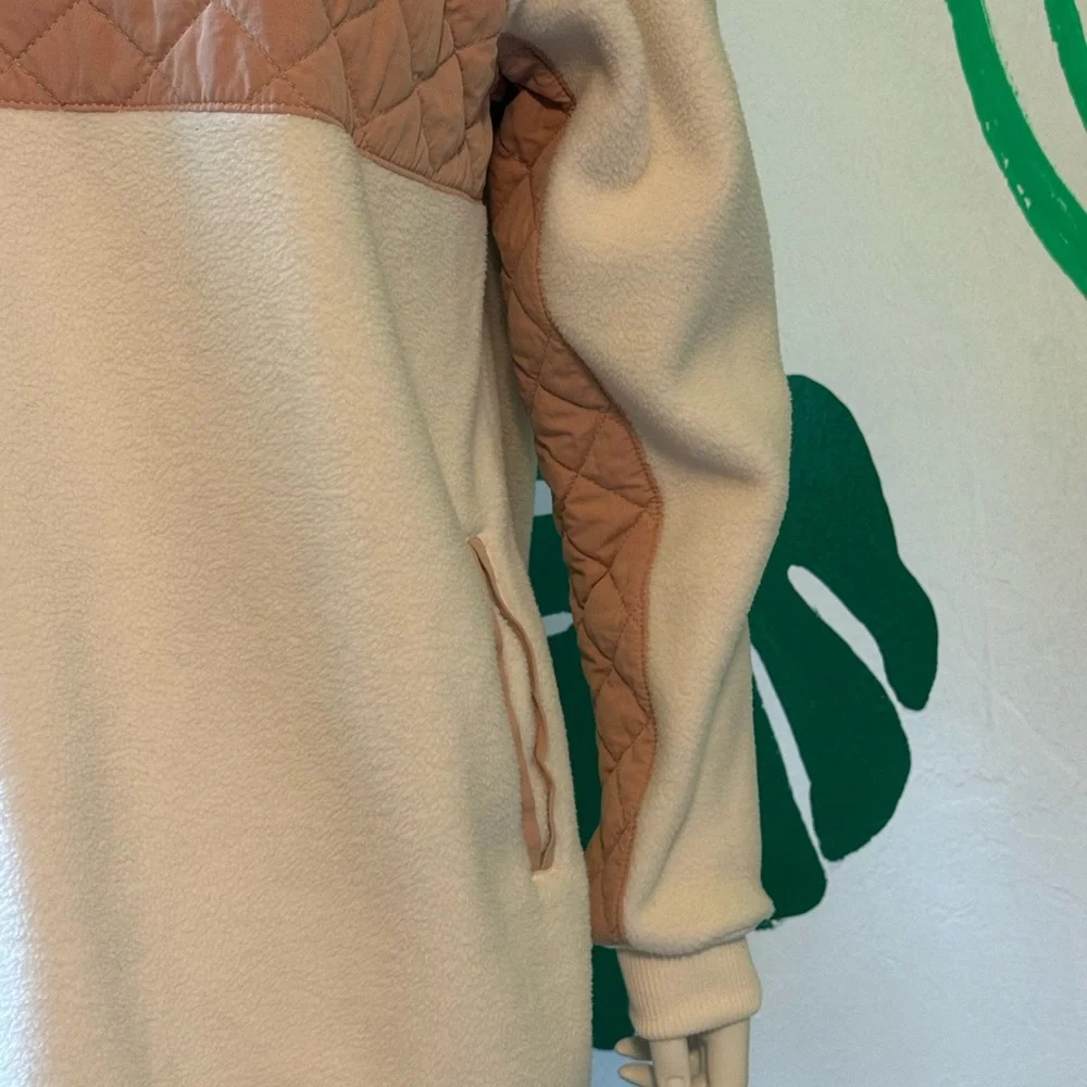 Abercrombie & Fitch Cream Fleece Pullover with Blush Trim